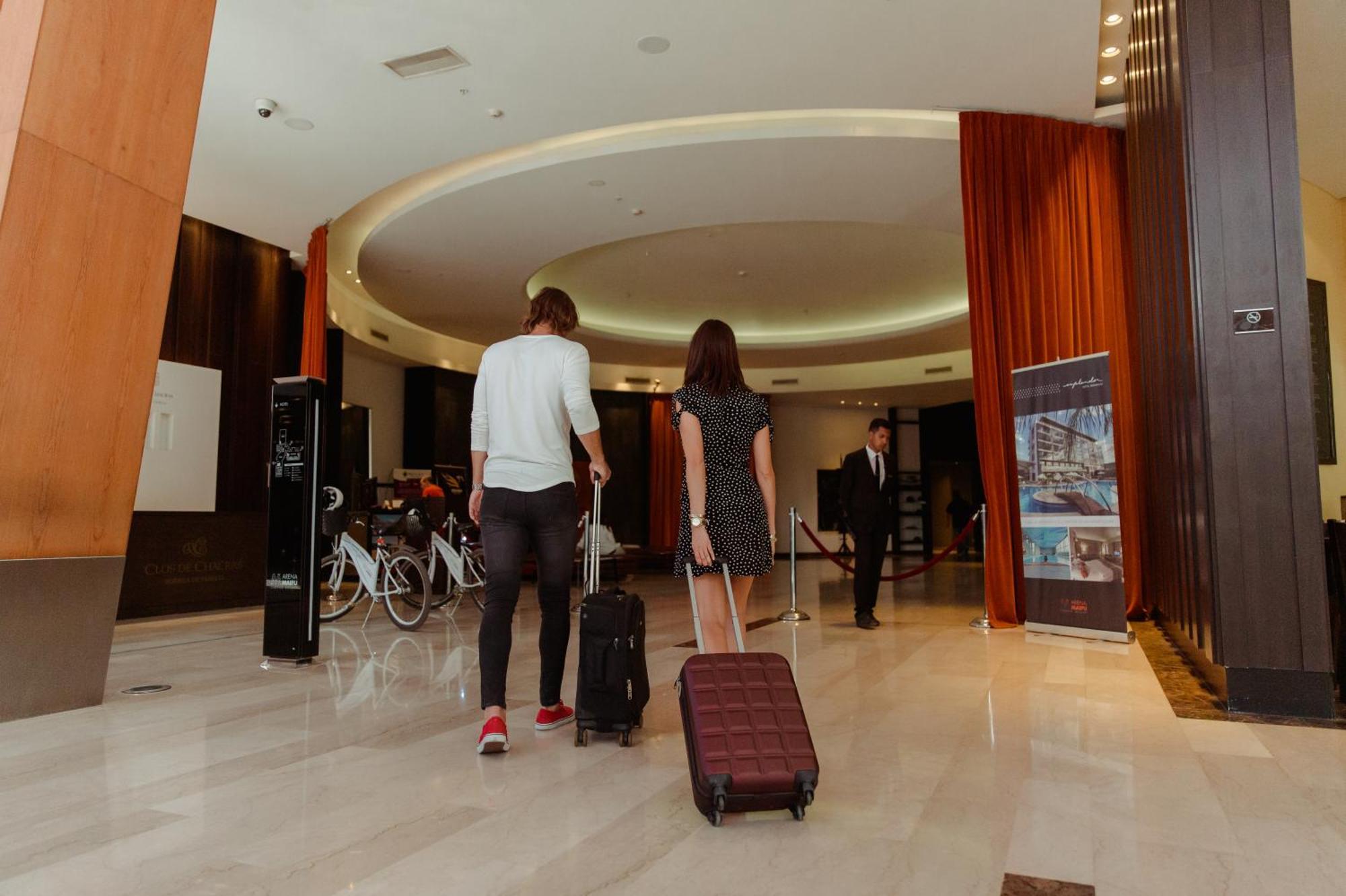 Hotel Esplendor By Wyndham Mendoza Maipú Esterno foto